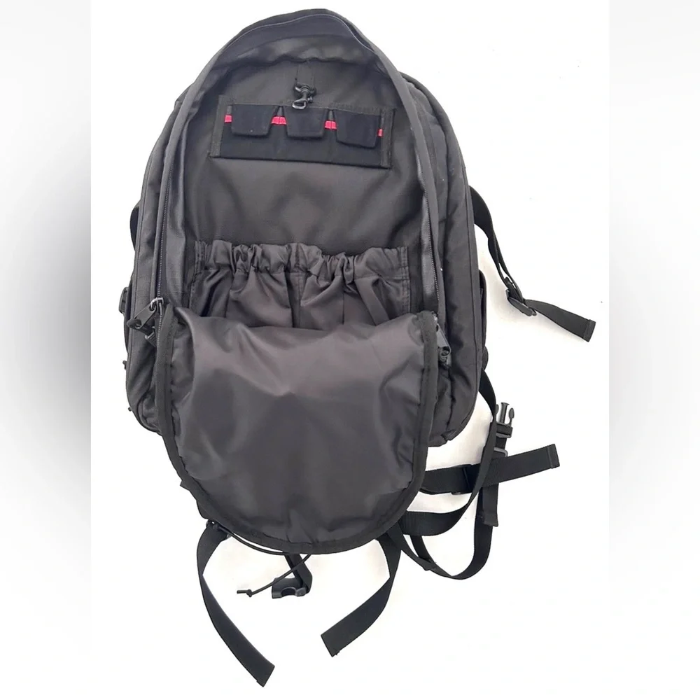 Canon | Deluxe Backpack 200EG Rugged Camera Lens Bag Black